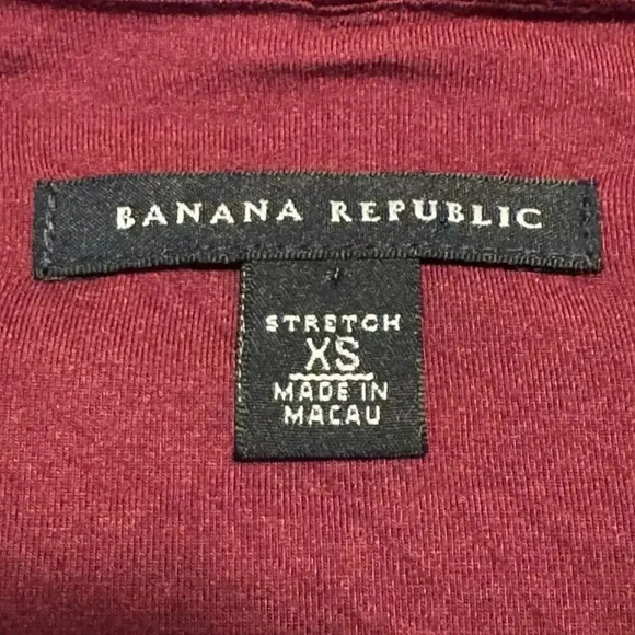 Banana Republic Stretch Women’s XS Burgundy Sleeveless Top - Picture 4 of 7